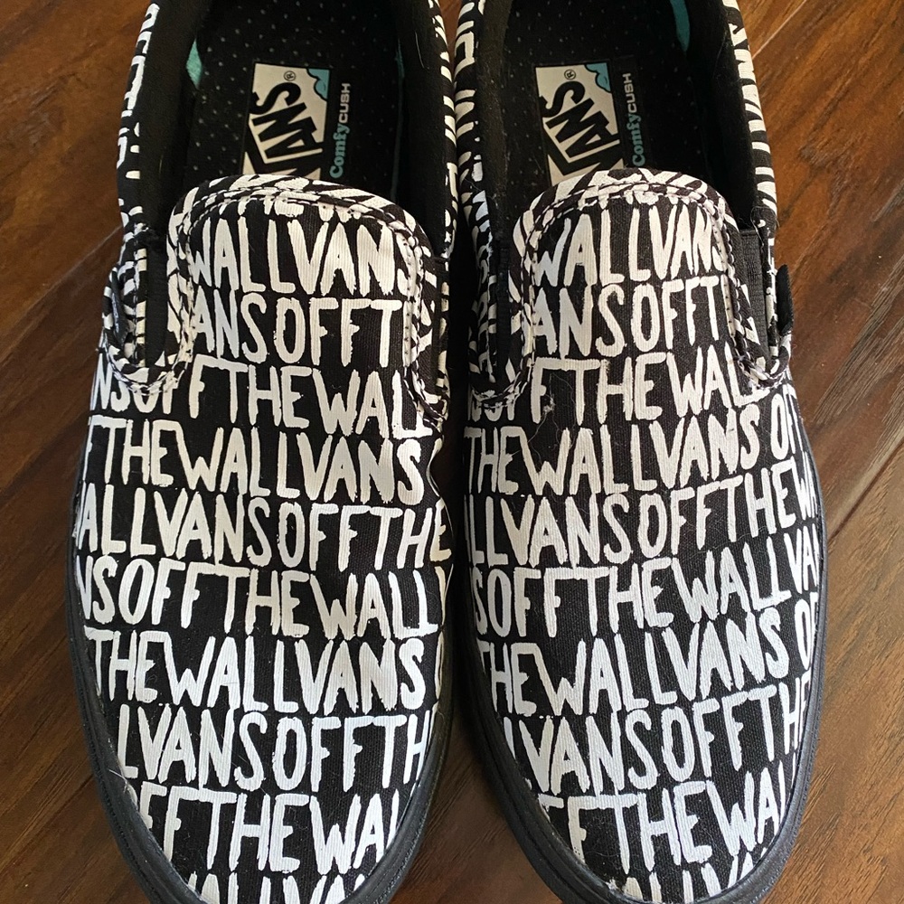 VANS Mens slip on size 10